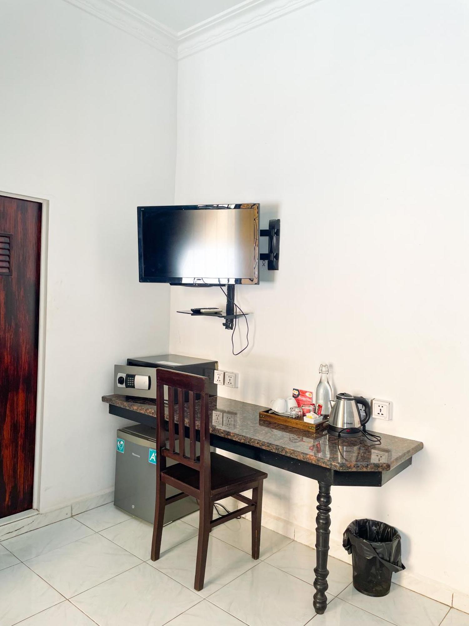 Birdcage Boutique Hotel Phnom Penh Ngoại thất bức ảnh