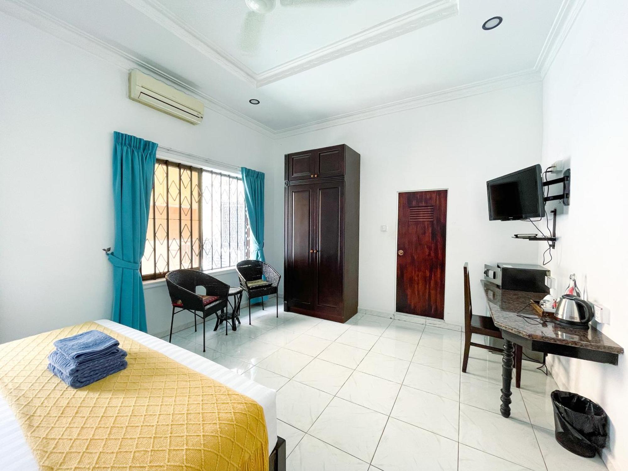 Birdcage Boutique Hotel Phnom Penh Ngoại thất bức ảnh