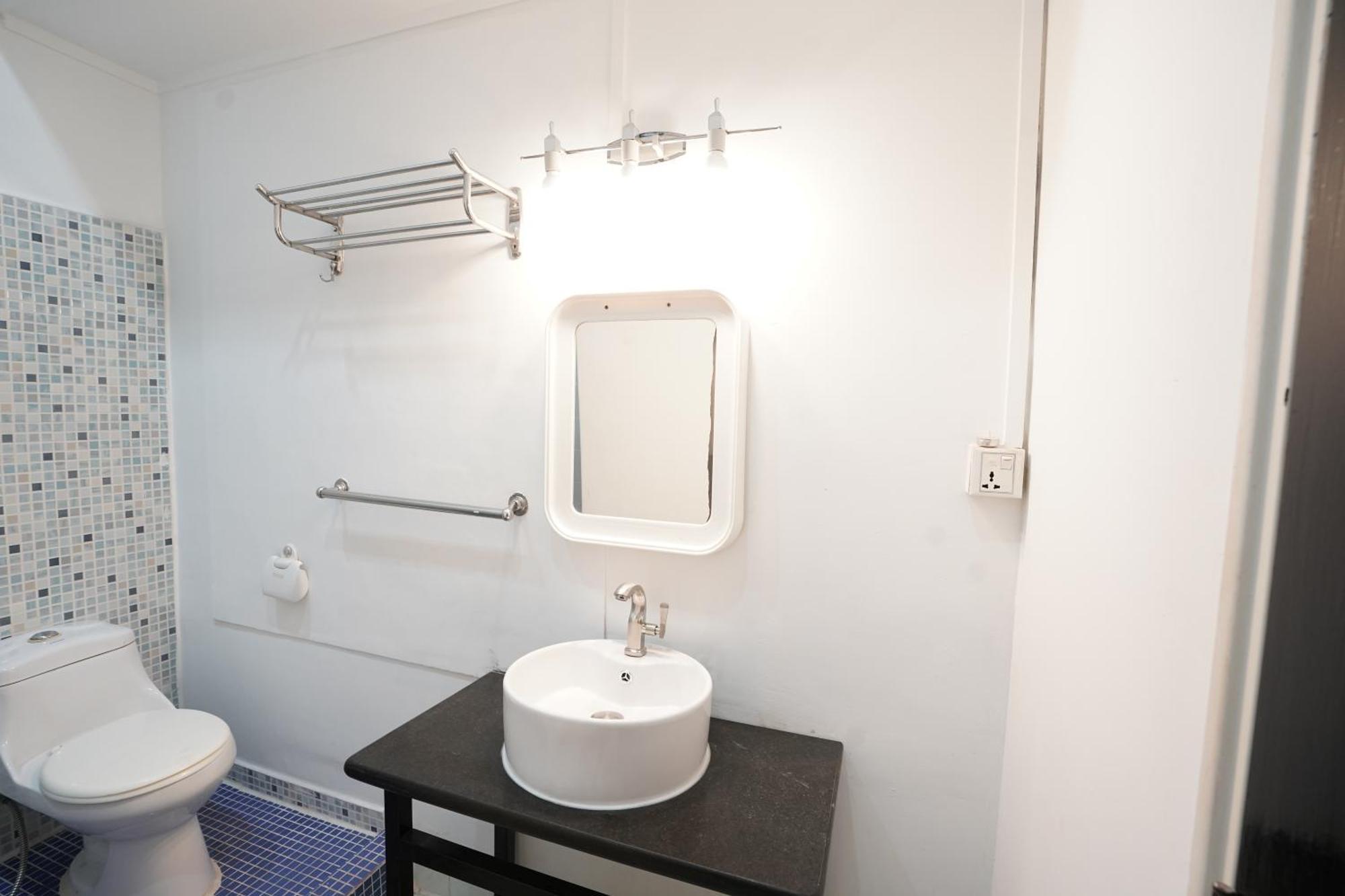 Birdcage Boutique Hotel Phnom Penh Ngoại thất bức ảnh